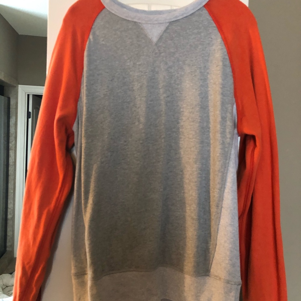 Older gap sweatshirt